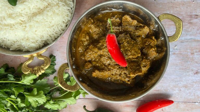A treasured dish in Indian Iraqi cuisine, green curry is a special-occasion favorite with secret variations, traditionally made with lamb and cilantro masala, slow-cooked to perfection and served over basmati rice.